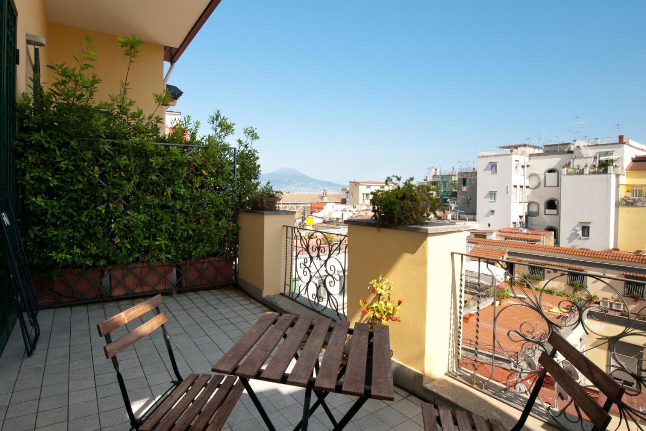 Nardones Apartments By Wonderful Italy Napoli Esterno foto